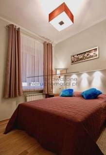 Piękny Apartament Dla SINGLA / Pary Przy Placu Zamkowym