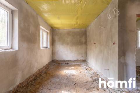 Dom w budowie   okolice Łasku