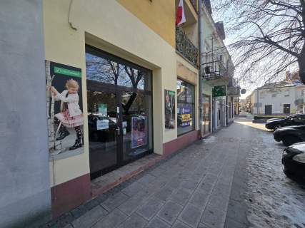 Lokal na wynajem 63 m, centrum miasta ul. Rynek