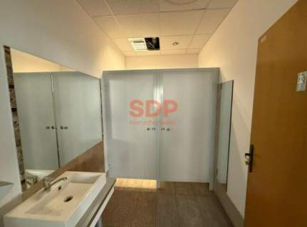 Biuro dla dużej organizacji Całe piętro 368,35 m2