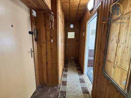 Dwa pokoje, 1 piętro, rozkład