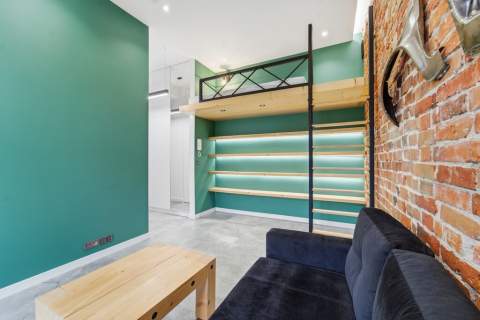 Unikalna kawalerka w stylu loft z antresolą