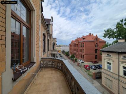 Dla miłośników kamienic   95 m , balkon i ogród