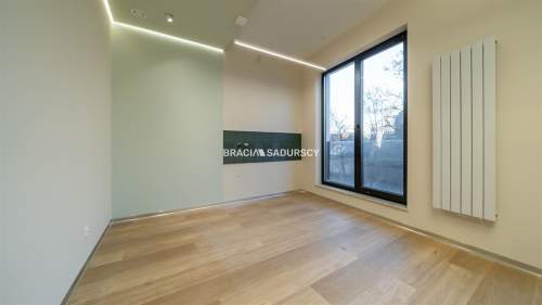 Lokal wykończony/ 108m2/ świetna lokalizacja