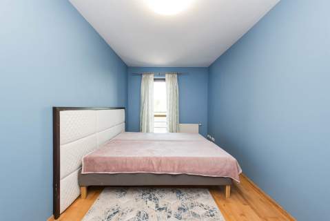 Słoneczne z balkonem ok. Poznańskiej