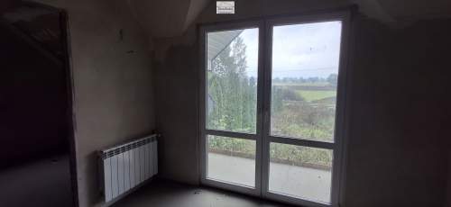 Dom z zabudowaniami 1,10 ha wieś w gm. Pacanów pow. buski 