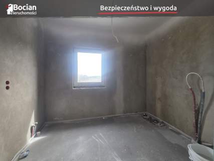 Nowoczesny bliźniak w wysokim standardzie 