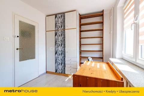 4 pokoje po generalnym remoncie Balkon Parking
