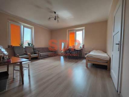 2 pokoje 68 m2 Balkon Osobna kuchnia Blisko centrum 
