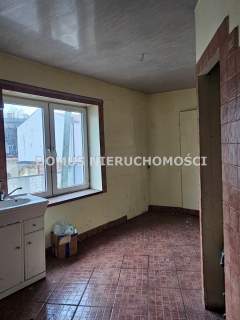 4 pokoje w bezczynszowej kammienicy