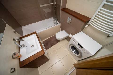3 pokoje, balkon, mp - Stróżyńskiego 13