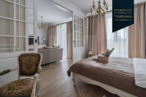 Stylowy apartament z halą garażową i tarasem