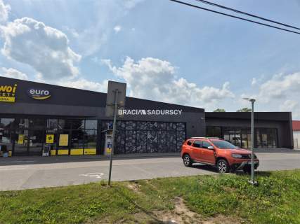 Lokal handlowo-usługowy do wynajęcia - centrum