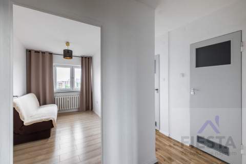 Wola-Olbrachta-3 osobne pokoje-widna kuchnia