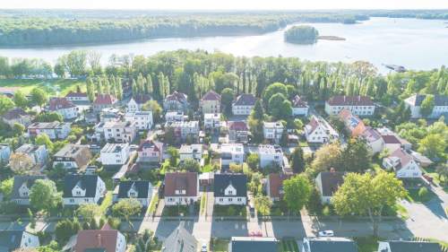 Mieszkanie z dużym tarasem, działką i garażem