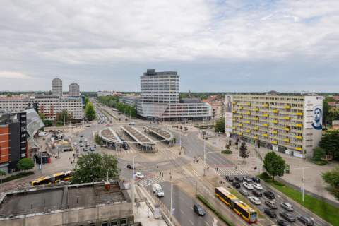 Dwa pokoje na przeciwko Politechniki Wrocławskiej