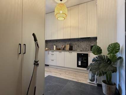 Studio z ogródkiem w Centrum Garaż Madalińskiego