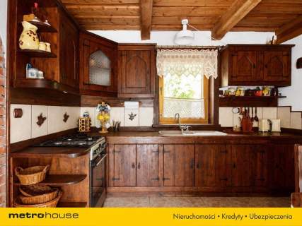 Nieruchomość komercyjna na sprzedaż, 307,04 m2, Lipa