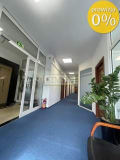 Wysoki standard,recepcja,dostęp24h,parking,ochrona