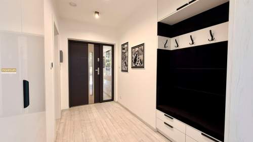 Nowoczesny gotowy do zamieszkania dom 163m2