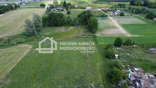 Działka w Glinczu blisko S6, WZ w trakcie, 1020 m2