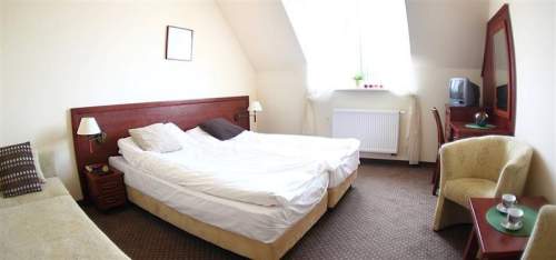 Piękny Hotel, Dom Opieki Bez Prowizji