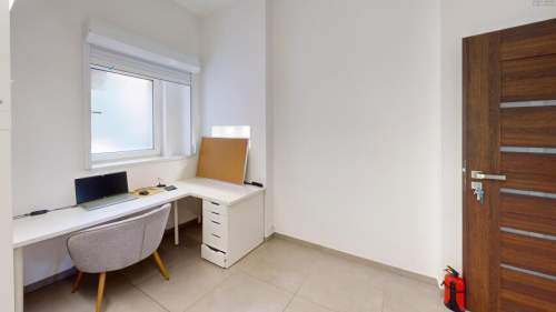 PRESTIŻOWY LOKAL BIUROWY W CENTRUM MIASTA 76 m2 WYSOKI STANDARD