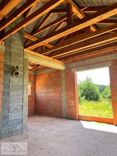 Dom przy lesie 87m2 w Dobroniu