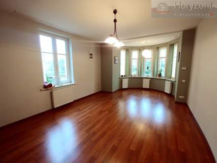 Parter domu 5pok. 131m2 kawalerka 25m2, Pogodno