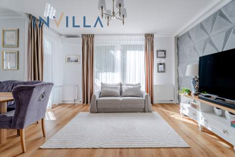 Apartament z ogrodem przy plaży w Jelitkowie