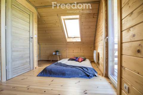 Dom drewniany 70m2 7ar widok na las   Radawa