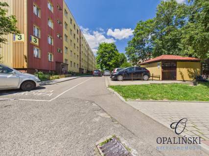 3 pokojowe z balkonem i piwnicą