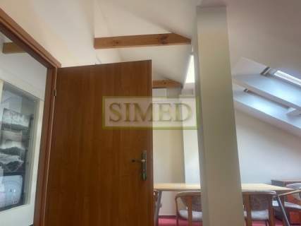 Wysoki standard,dostęp24h,parking,recepcja,cisza