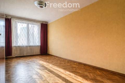 Kamienica trzy pokoje, oddzielna kuchnia