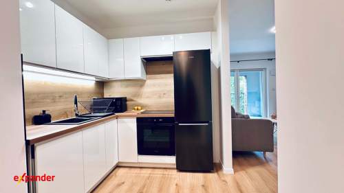 Pierwszy najem/Centrum/Apartamentowiec/Balkon