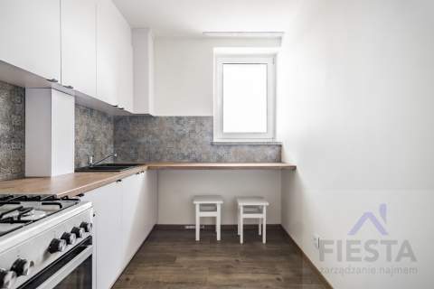 Śródmieście/2 pokoje/przestronne/balkon/SKM