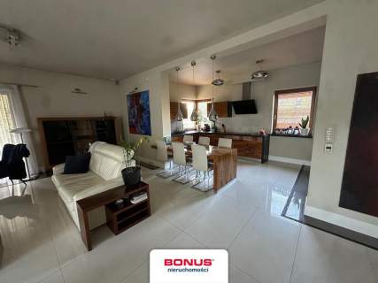 Komfortowy dom 185m2 przy jeziorze