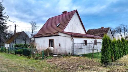 Urokliwy dom na wsi - Kurowo gm. Bobolice.