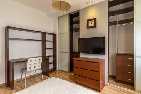 3 pokoje, balkon, mp - Stróżyńskiego 13