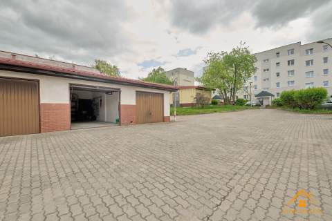 dwupoziomowe z garażem