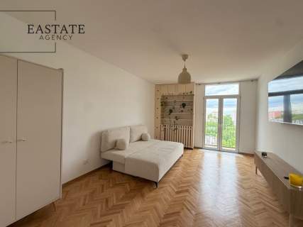po remoncie/blisko komunikacji/balkon