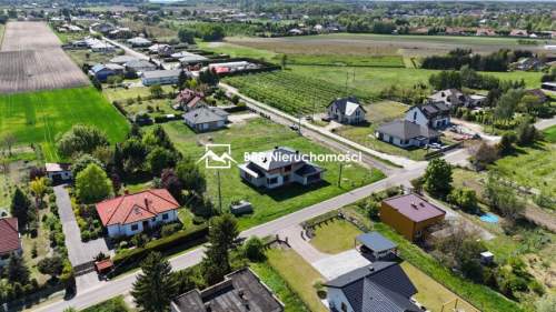 Nowoczesny, Funkcjonalny dom 226,55 m2 na działce 2500m2