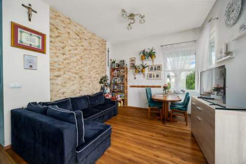 3 pokoje 49 m duży balkon Winda 2014 r.