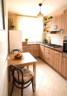 Różanka ,3 pokoje balkon dla rodziny z dziećmi.