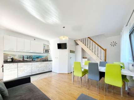 Dom jednorodzin 4 apartamenty nad morzem-Sarbinowo