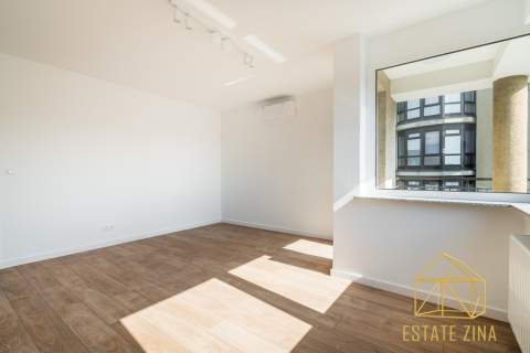 2 pokoje Osobna kuchnia Balkon Klimatyzacja