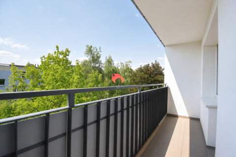 3-POKOJOWE MIESZKANIE, DUŻY BALKON, PIWNICA