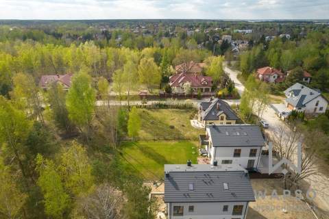 4 pokoje, antresola, Kampinos Opcja z wykończeniem