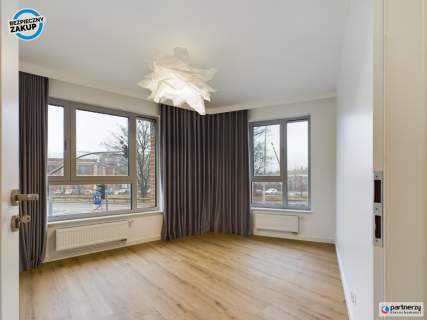 4 pokoje z loggią i halą w centrum miasta