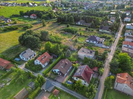 Spokojna zielona okolica, dobra komunikacja
